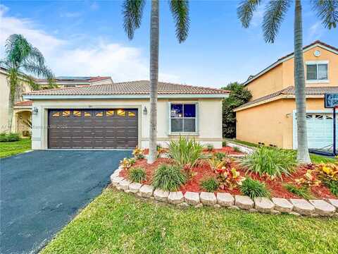 841 Stanton Dr, Weston, FL 33326