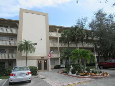 2405 Antigua Cir, Coconut Creek, FL 33066