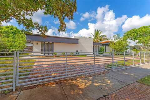9350 SW 88th Ter, Miami, FL 33176