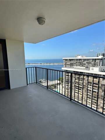 1901 Brickell Ave, Miami, FL 33129