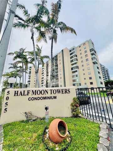 5055 NW 7th St, Miami, FL 33126