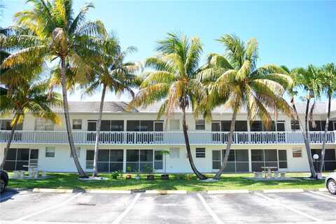 705 NE 2nd St, Hallandale Beach, FL 33009