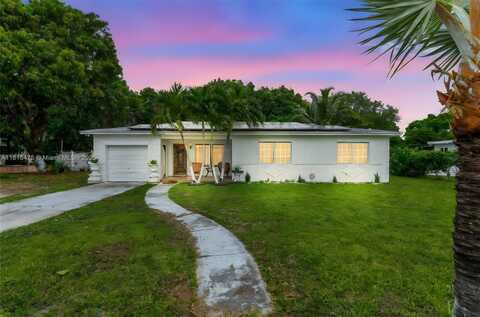 14538 NW 15th Dr, Miami, FL 33167