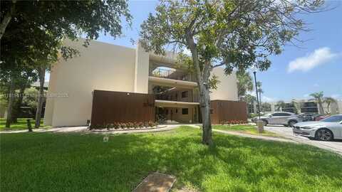 8045 SW 107th Ave, Miami, FL 33173