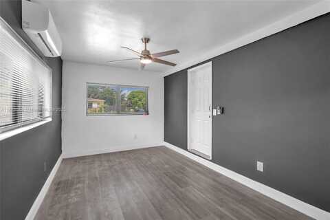 14600 NW 11th Ct, Miami, FL 33168