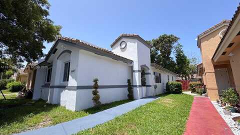 20607 SW 93rd Ave, Cutler Bay, FL 33189