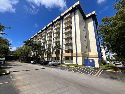 4550 NW 9th St, Miami, FL 33126