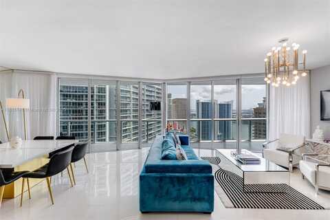 495 Brickell Ave, Miami, FL 33131