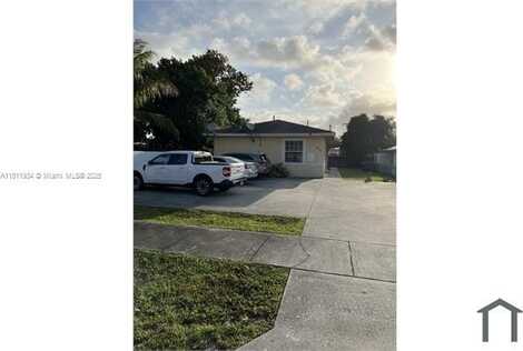 415 N 60th Way, Hollywood, FL 33024