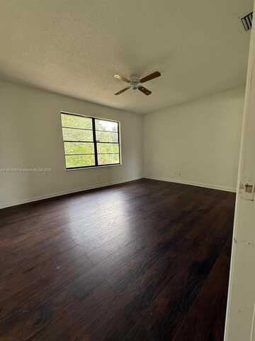 5154 Breckenridge Pl, West Palm Beach, FL 33417