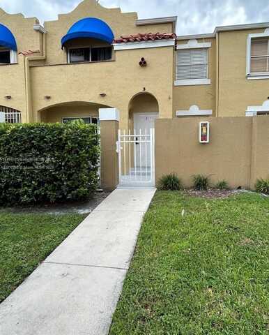 365 NW 85th Ct, Miami, FL 33126