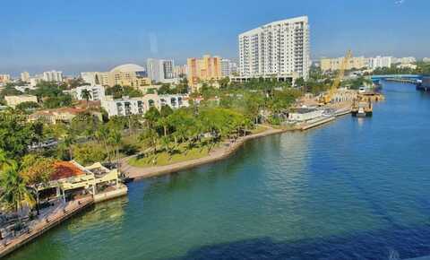 318 SW 4th Ave, Miami, FL 33130