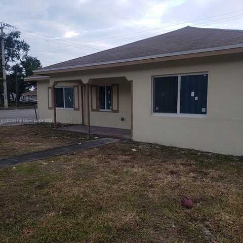 2200 NW 155th St, Miami Gardens, FL 33054