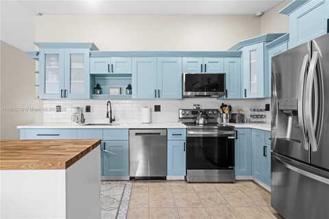 14848 SW 181st Ter, Miami, FL 33187