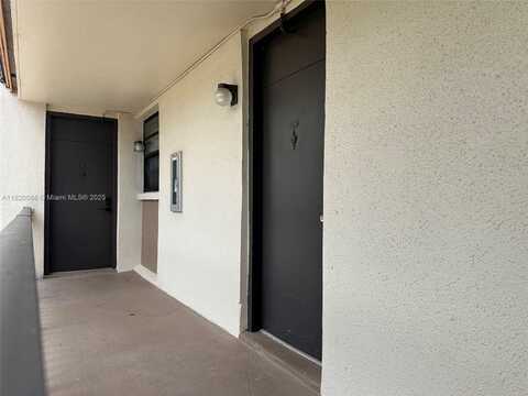 8419 Forest Hills Dr, Coral Springs, FL 33065