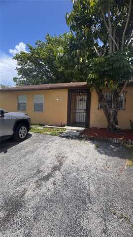 20450 NW 29th Pl, Miami Gardens, FL 33056