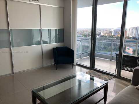 90 SW 3rd St, Miami, FL 33130