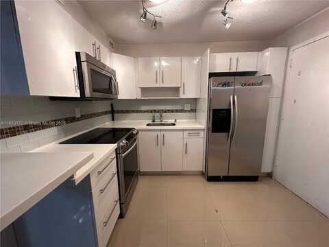 1470 NE 125th Ter, North Miami, FL 33161