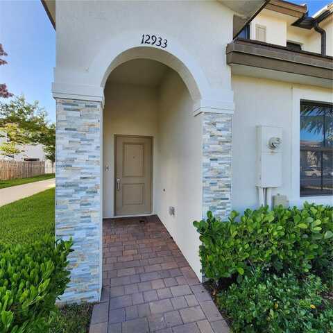 12933 SW 232nd Ln, Homestead, FL 33032
