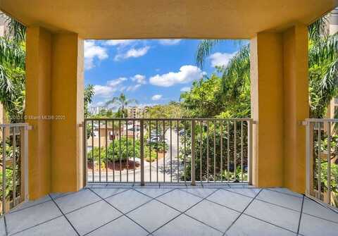 19555 E Country Club Dr, Aventura, FL 33180