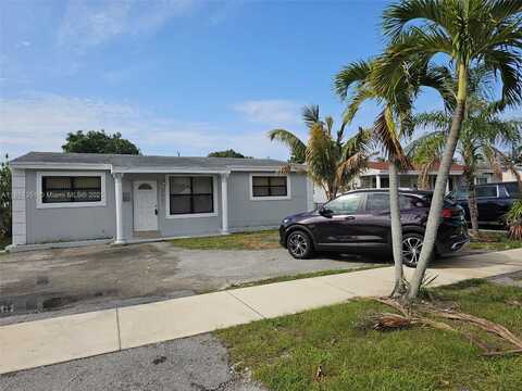 2431 Liberty St, Hollywood, FL 33020
