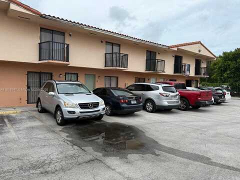 7993 NW 7th St, Miami, FL 33126