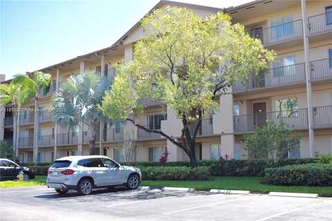 12650 SW 15th St, Pembroke Pines, FL 33027