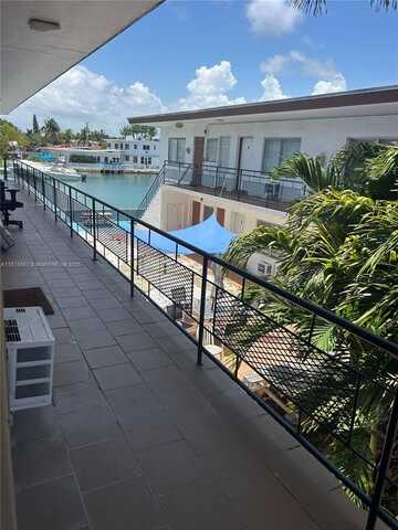 8210 Byron Ave, Miami Beach, FL 33141