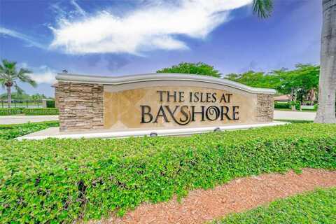 9239 SW 227th St, Cutler Bay, FL 33190