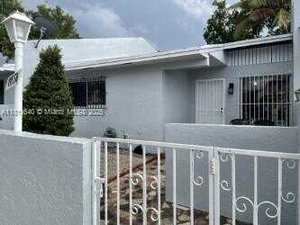 19558 NW 55th Cir Pl, Miami Gardens, FL 33055