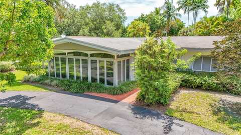 12101 SW 68th Ct, Pinecrest, FL 33156