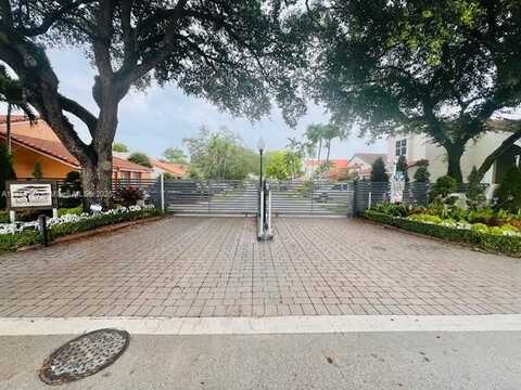 11861 SW 92nd Ln, Miami, FL 33186
