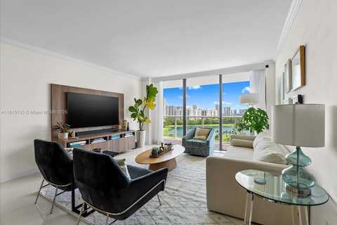 3701 N Country Club Dr, Aventura, FL 33180