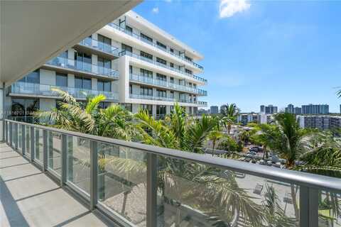 2960 NE 207th St, Aventura, FL 33180