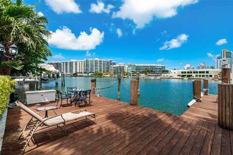 6535 Allison Rd, Miami Beach, FL 33141