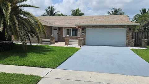 9480 NW 10th St, Plantation, FL 33322