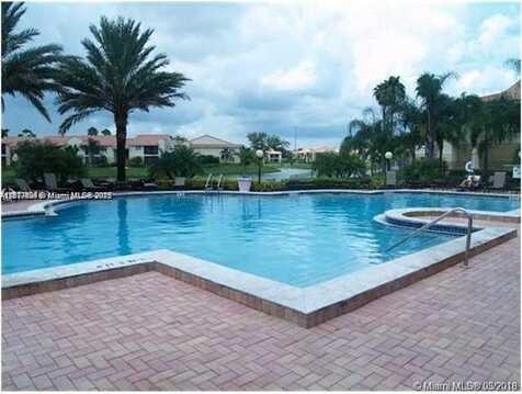 1281 SW 46th Ave, Pompano Beach, FL 33069
