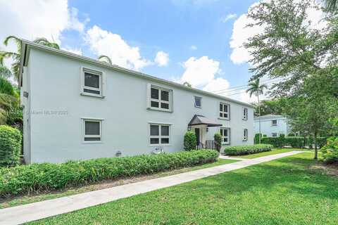 7635 SW 57th Ave, South Miami, FL 33143