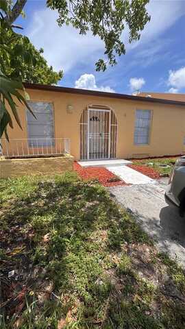 3019 NW 204th Ter, Miami Gardens, FL 33056