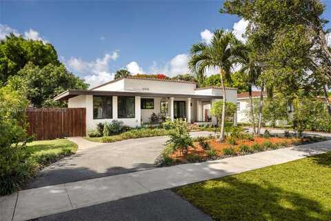 58 Glendale Dr, Miami Springs, FL 33166