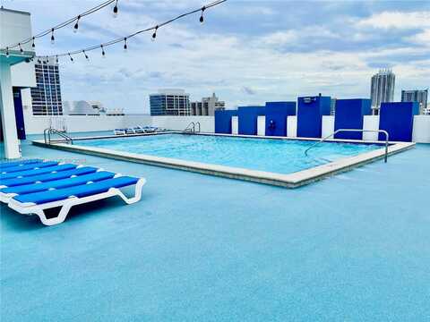 401 69th St, Miami Beach, FL 33141