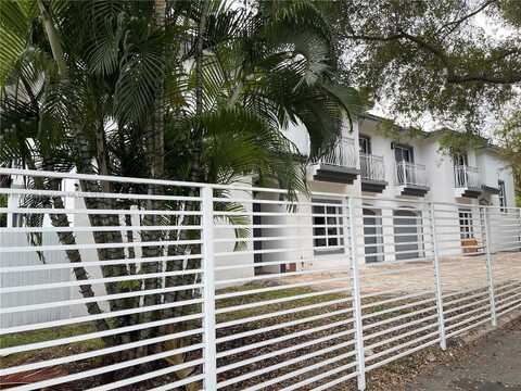 3193 Ohio St, Miami, FL 33133
