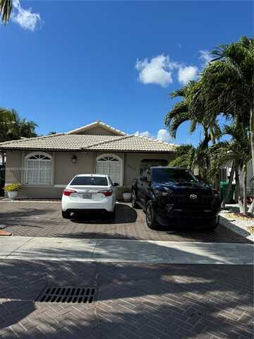9849 NW 127th Ter, Hialeah Gardens, FL 33018