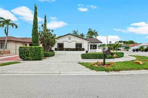 13707 SW 9th Ter, Miami, FL 33184