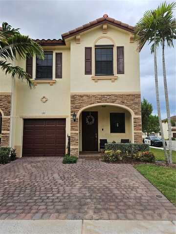 121 SE 33rd Ter, Homestead, FL 33033