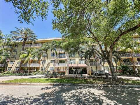 1805 Sans Souci Blvd, North Miami, FL 33181