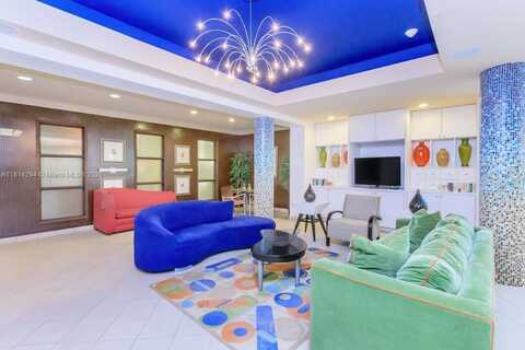 6001 SW 70th St, South Miami, FL 33143