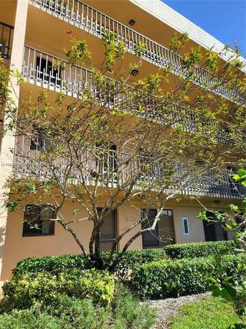 4820 W Lucerne Lakes Blvd W, Lake Worth, FL 33467