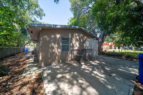 5545 NW 3rd Avenue, Miami, FL 33127