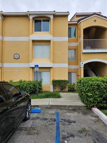 2361 NW 33rd St, Oakland Park, FL 33309